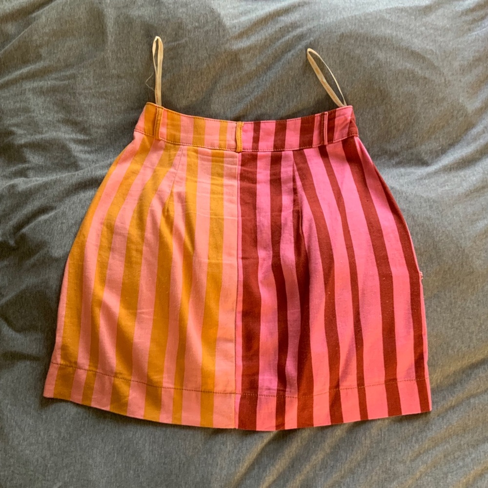 Skirt - Picture 2 of 3